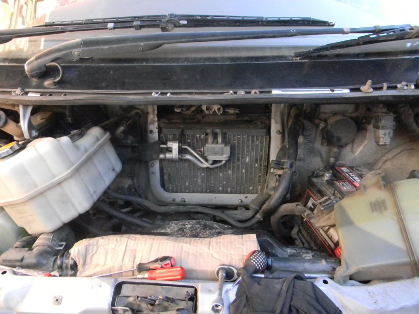 Toyota Estima 1996 салонный фильтр