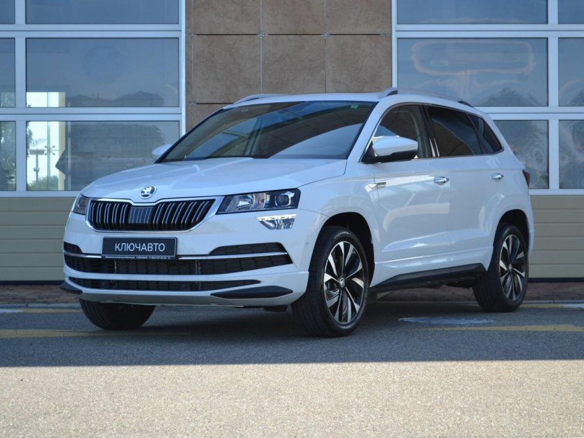 Шкода кроссовер корок черный