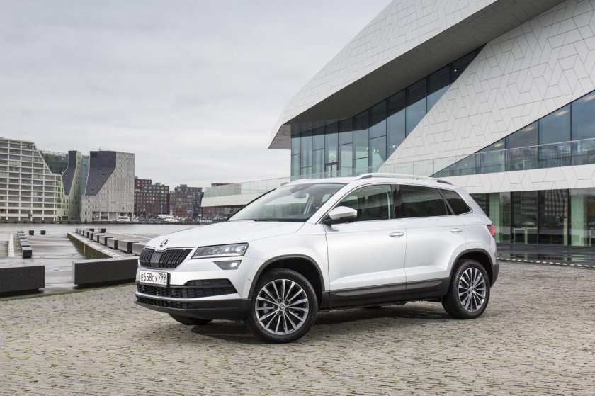 Шкода Karoq 2022