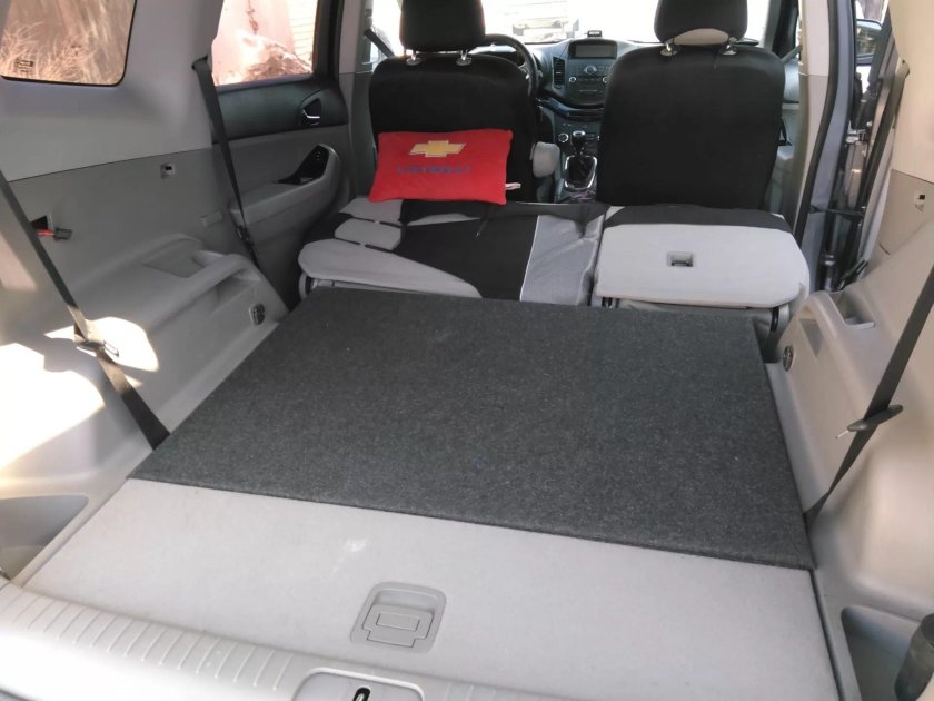 Шевроле Орландо 3 ряд