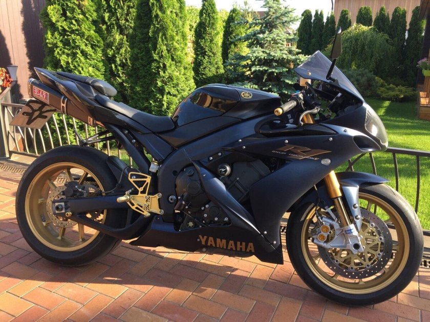 Yamaha YZF r1 2006 черный