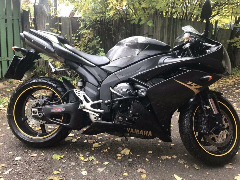 Yamaha r1 2008