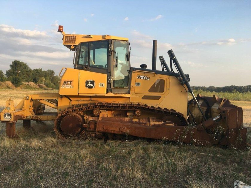 Бульдозер Джон Дир 850