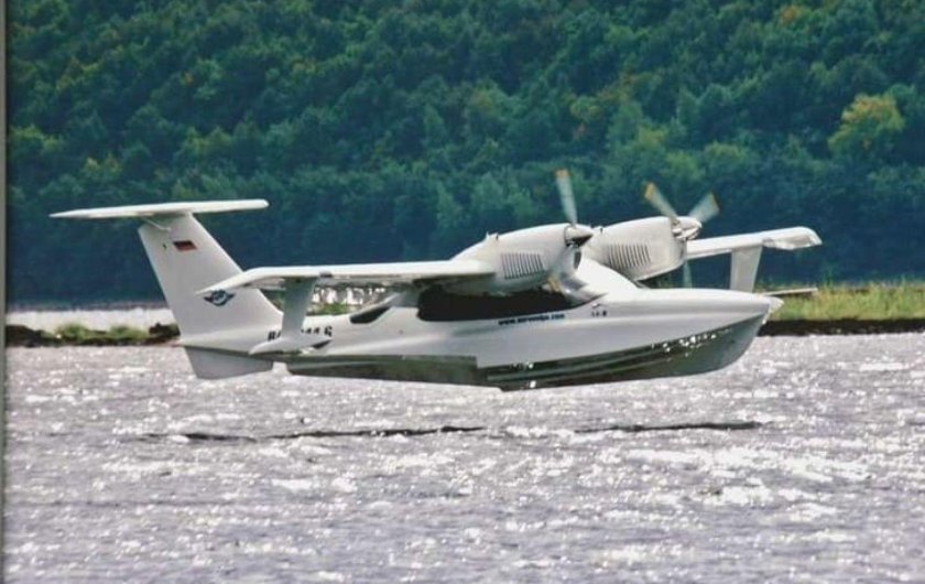 Самолёт-амфибия ла-8