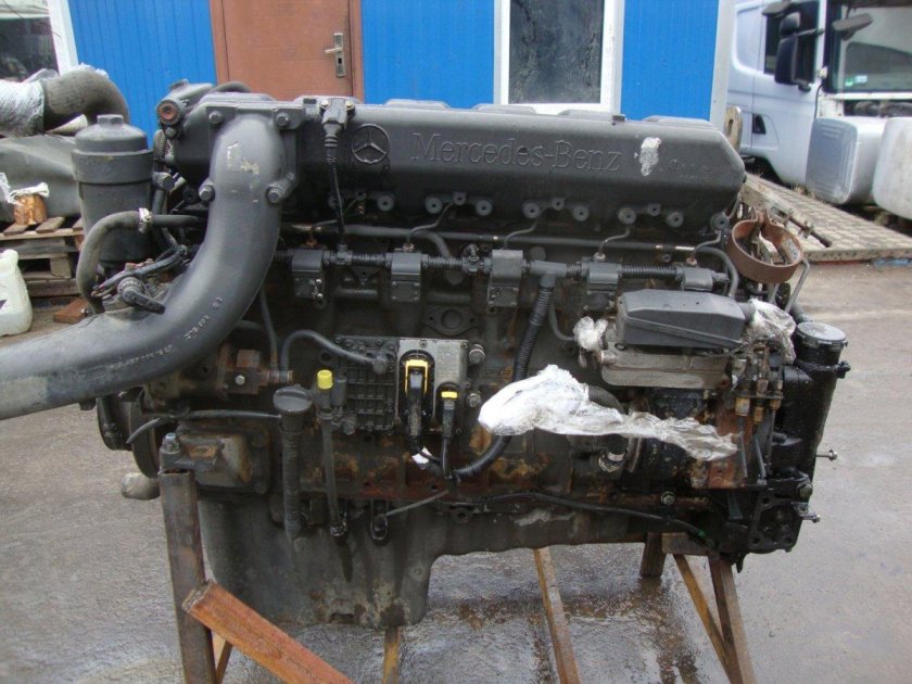 Двигатель Мерседес Аксор ом 457