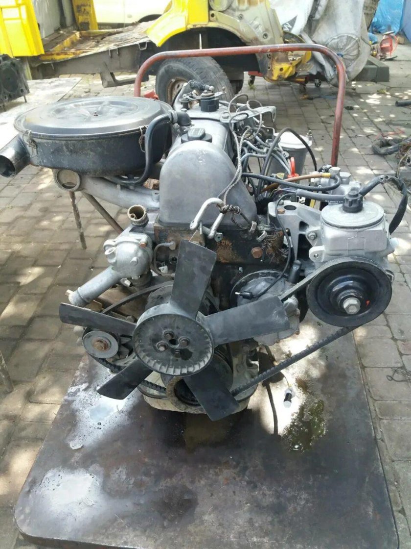 Мерседес с ДВС 616