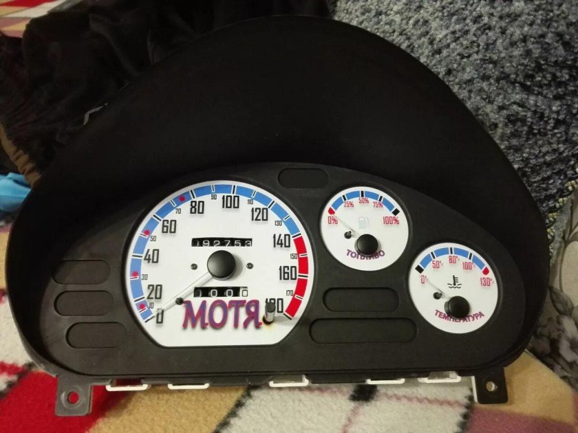 Щиток приборов Матиз 0.8