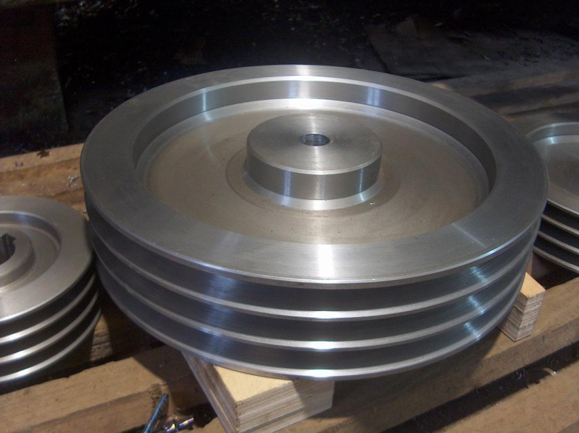 Шкив клиновой под расточку