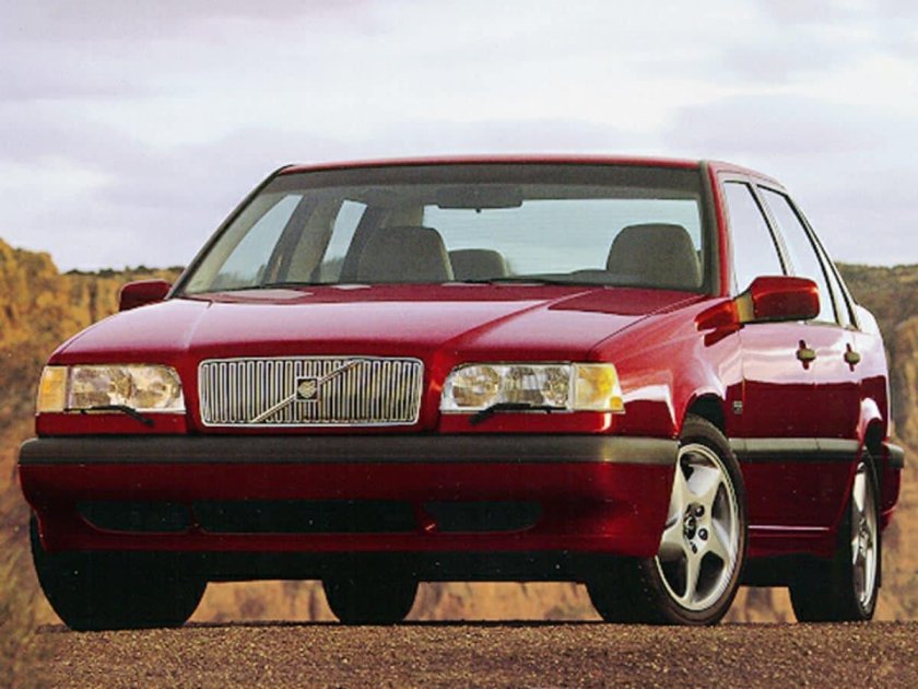 Volvo 850 седан