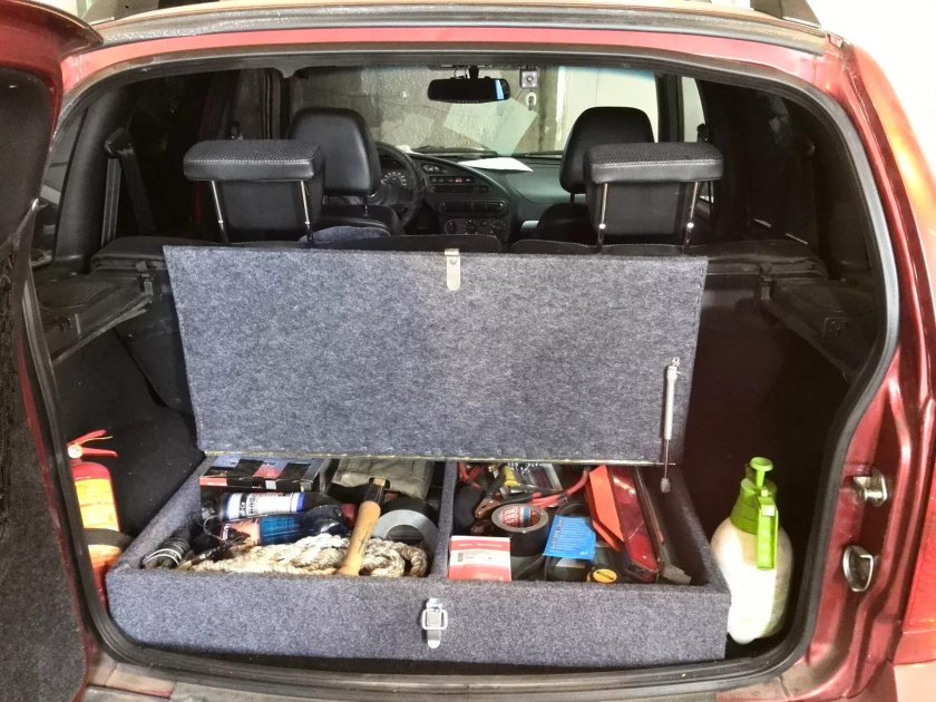 Органайзер в багажник Шевроле Нива
