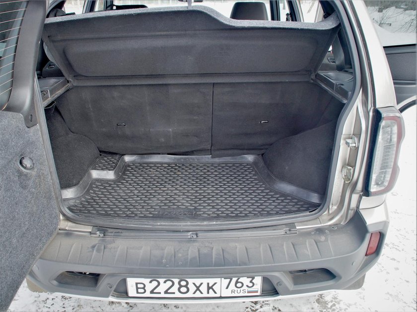 Niva Travel багажник
