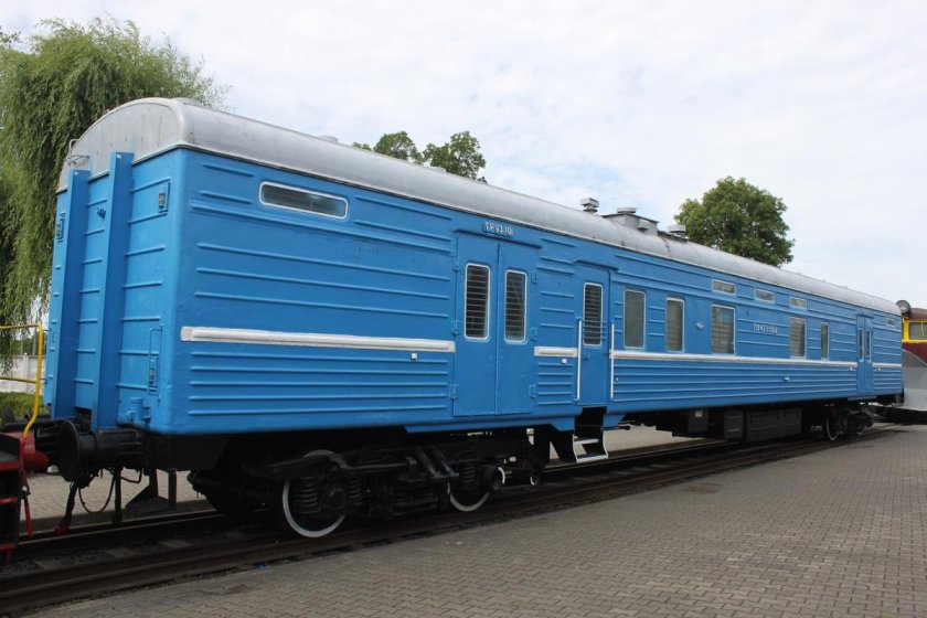 Вагон пассажирский