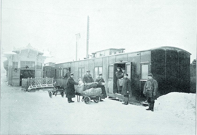 Первые вагоны Николаевской железной дороги