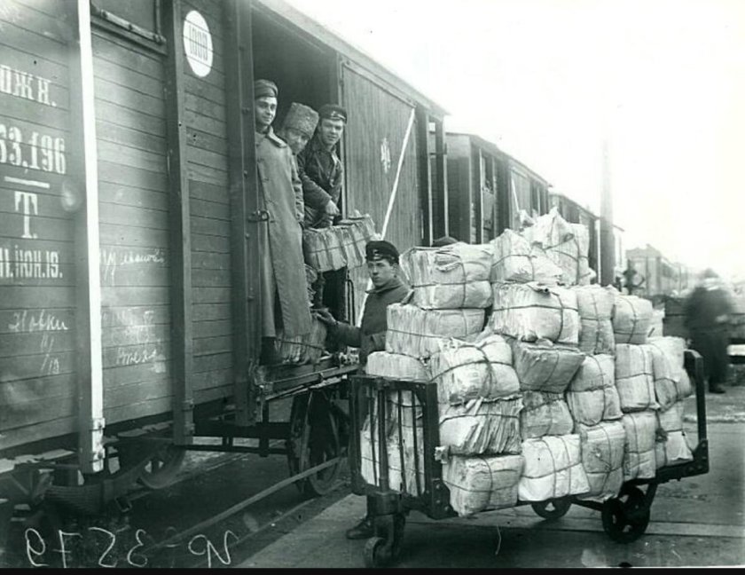 Разгрузка товарных вагонов