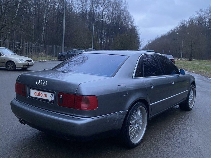 Ауди а 8 1998