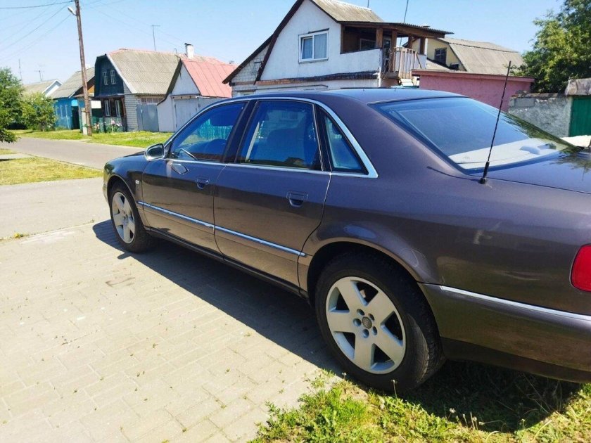 Ауди а8 1996