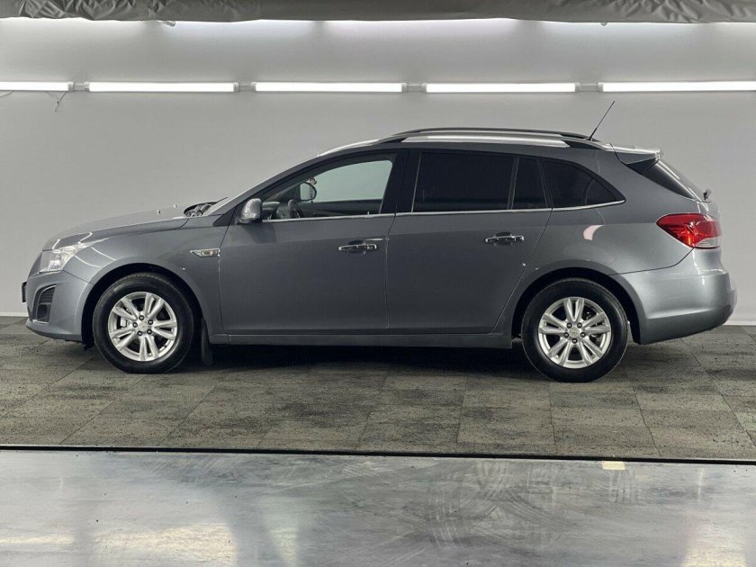 Chevrolet cruze 2013 универсал