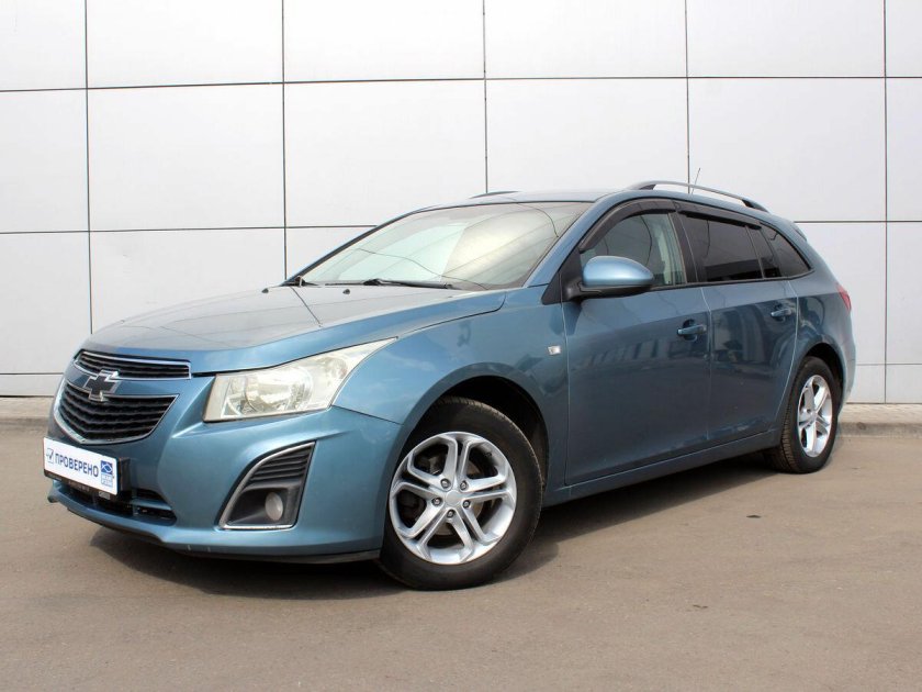 Шевроле Круз 2013 года
