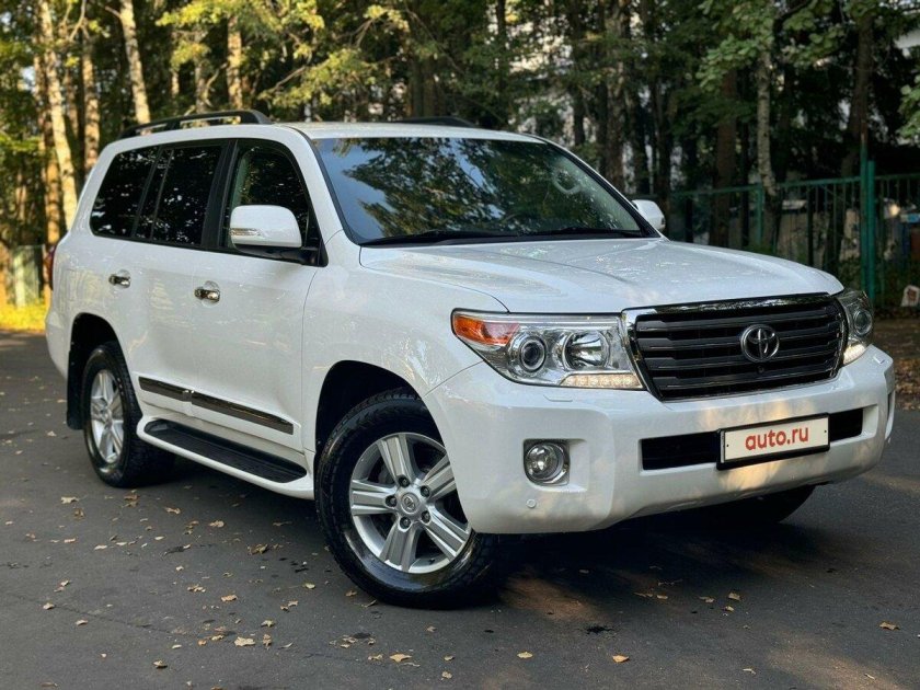 Toyota land cruiser 2012