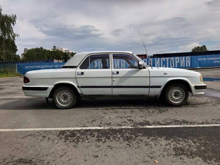 ГАЗ 3110 Волга 2000
