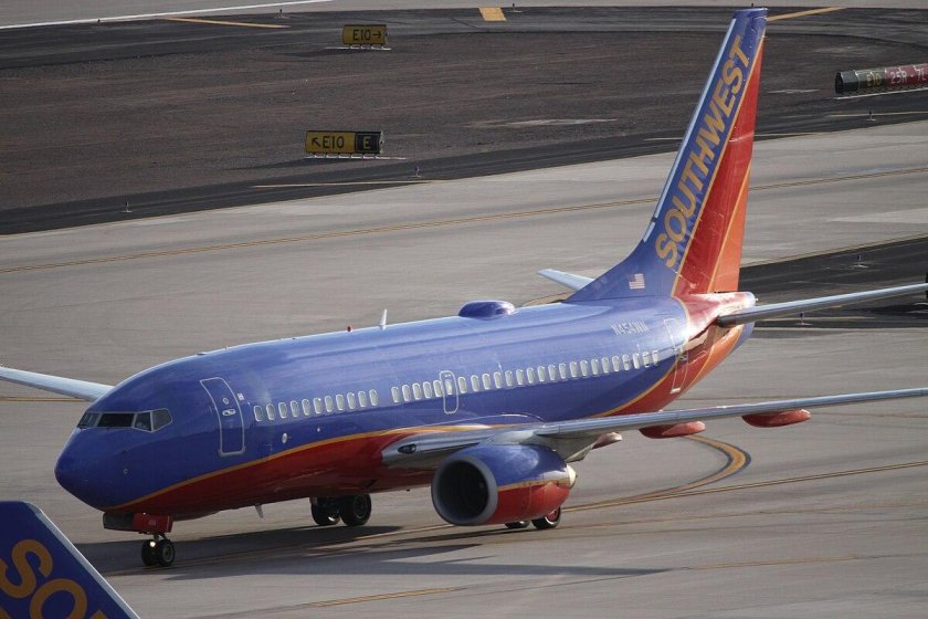 Самолет 737 Southwest