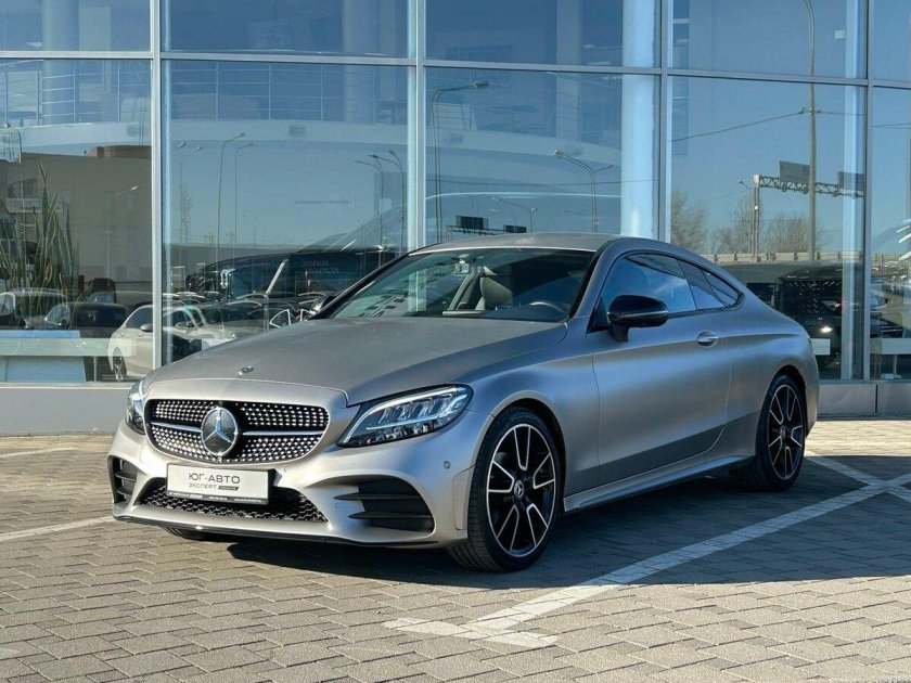 Mercedes benz c class 2021