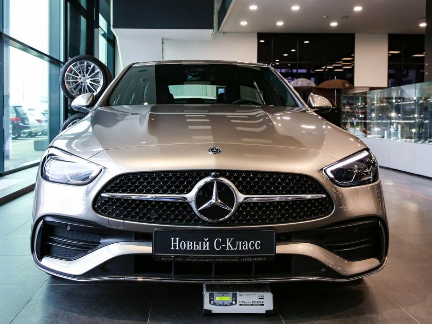 Мерседес c180 2021