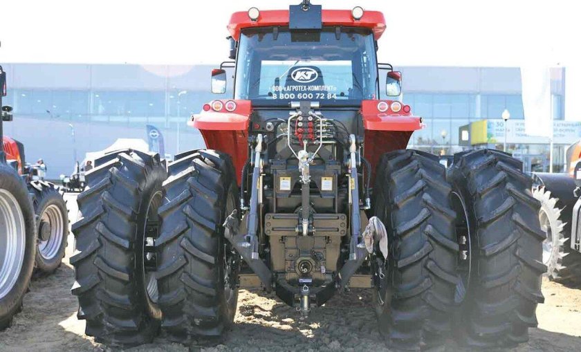 Трактор кат 4404