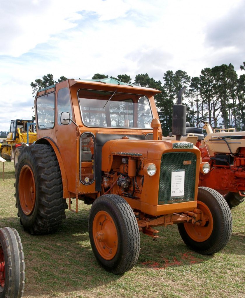 Марки тракторов