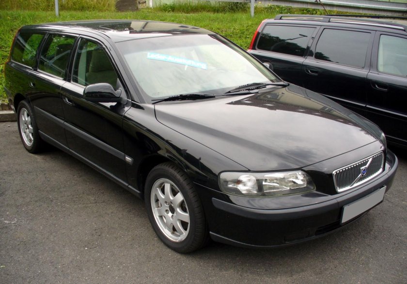 Volvo v70 2000