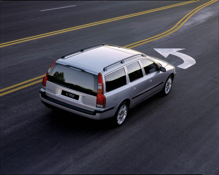 Volvo v70 2000