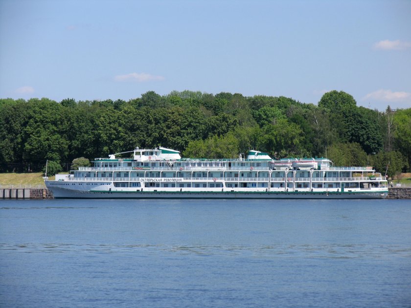 Речные круизные теплоходы