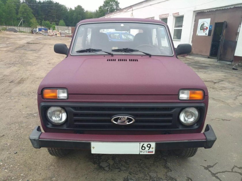 Нива вишневый Раптор