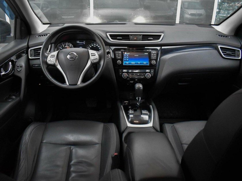 Nissan qashqai 2014