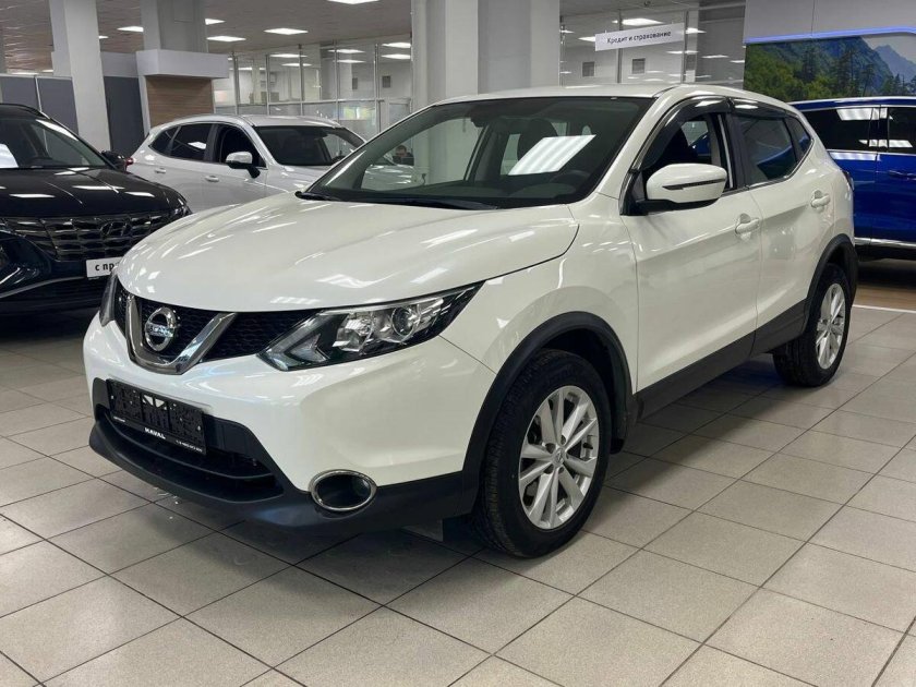 Nissan qashqai 2014