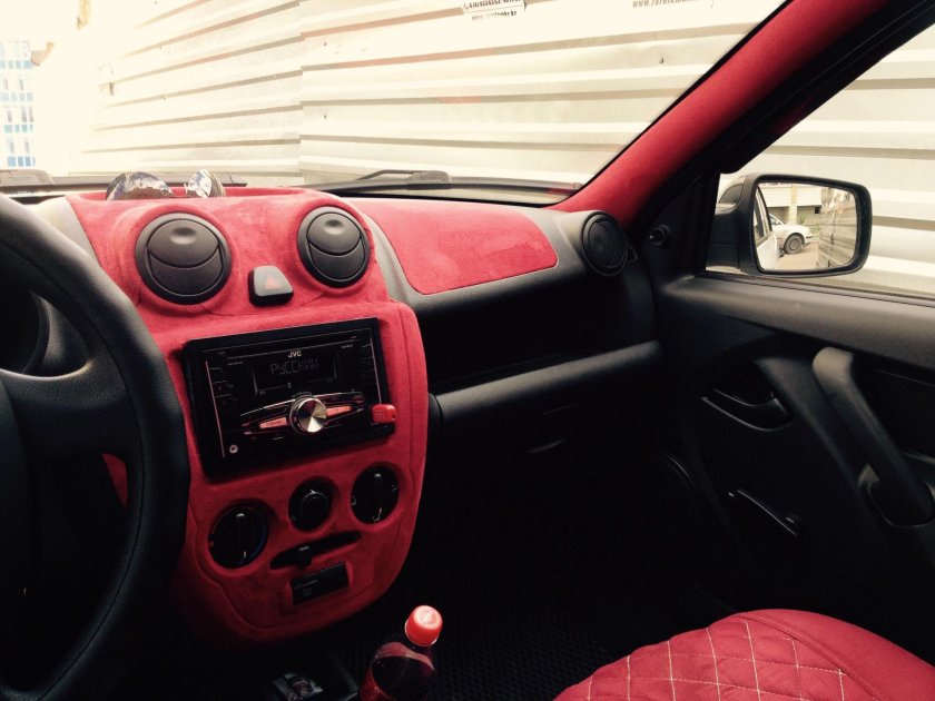 Перешитый салон Лада Гранта