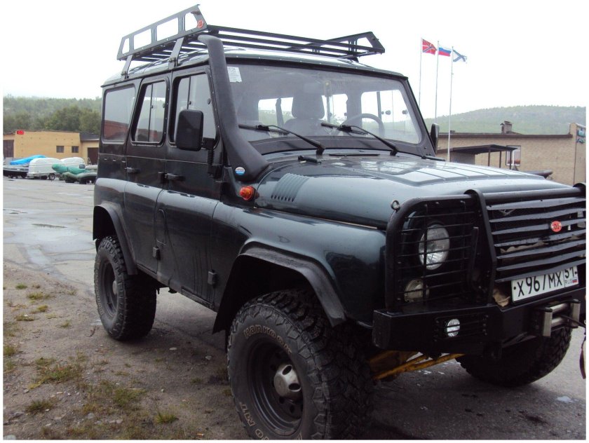 Тюнингованный уаз хантер