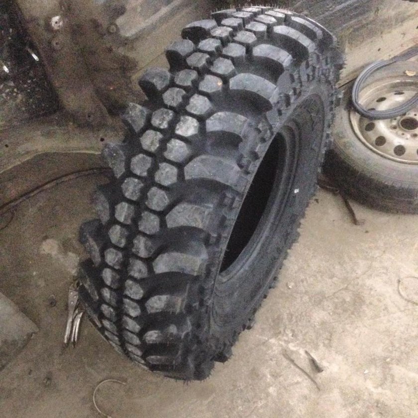 Грязевая резина на УАЗ 469