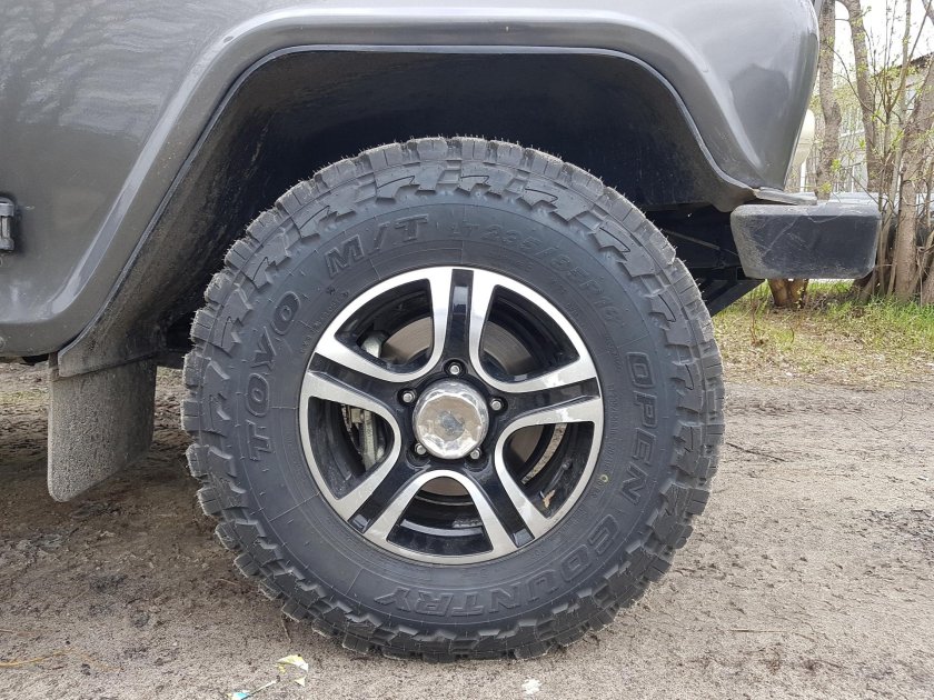 235 85 R16 на УАЗ Хантер