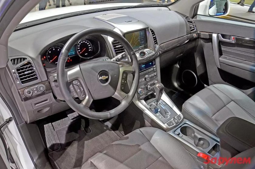Chevrolet Captiva 1 салон
