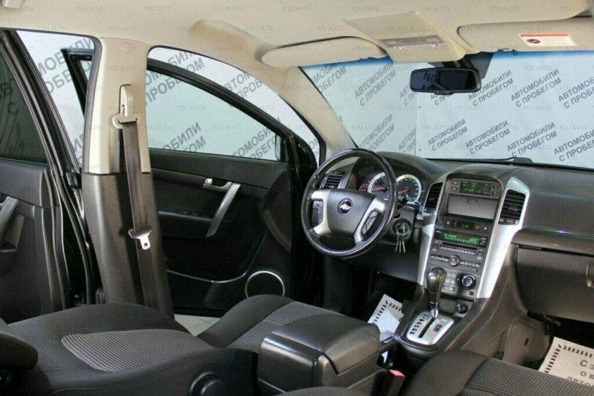 Chevrolet Captiva 2008 салон
