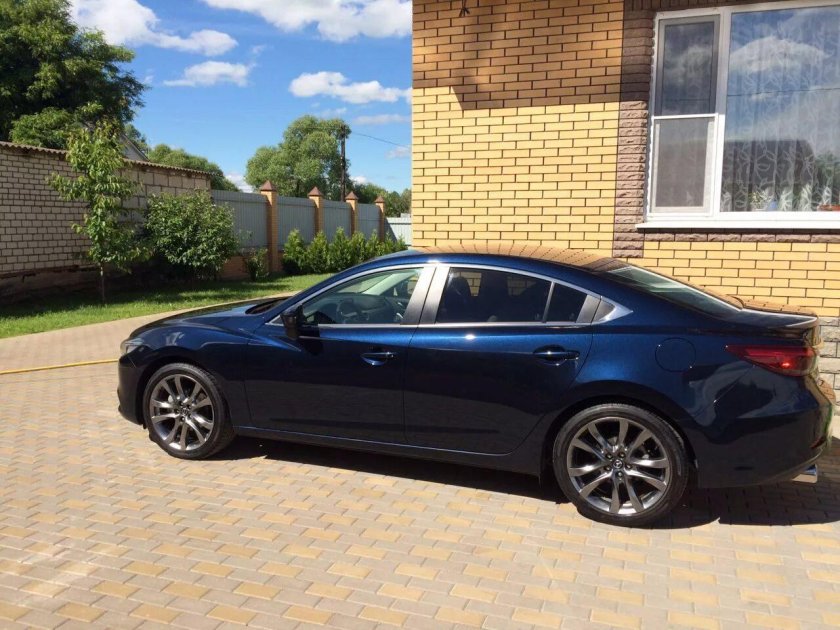 Mazda 6 Blue