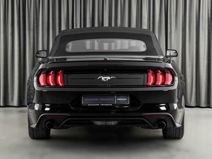 Ford Mustang 6 Рестайлинг