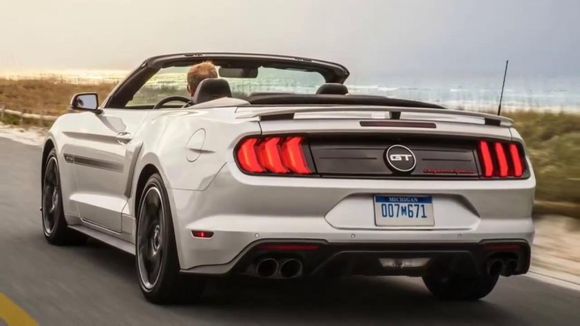 Форд Мустанг 2019