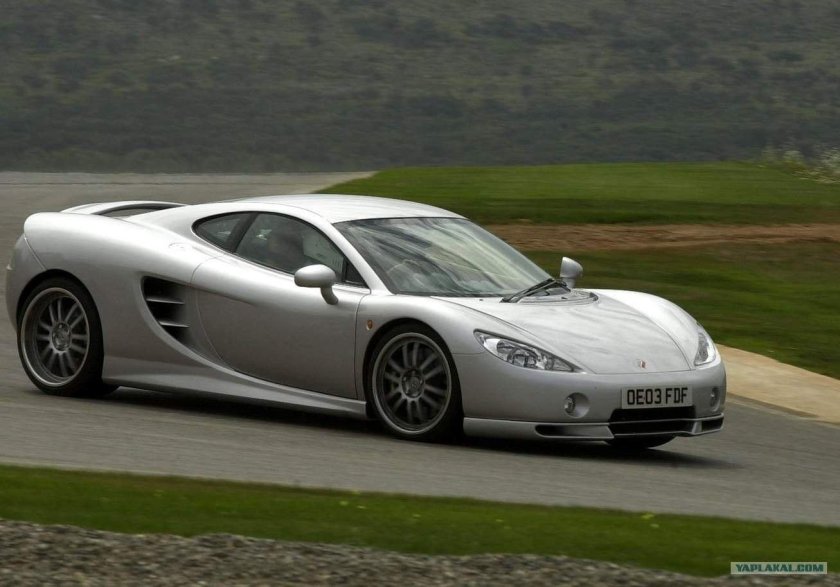 Машина mclaren