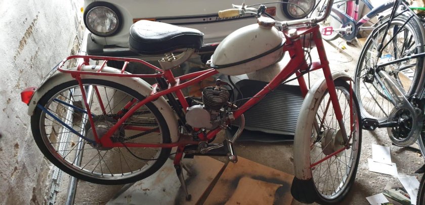 Рига 7 мопед