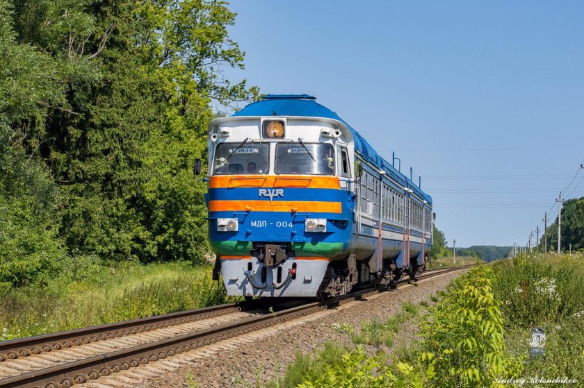 Дизель поезд мдп4