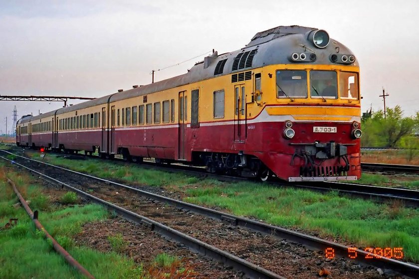 Дизель поезд д1 Унгены