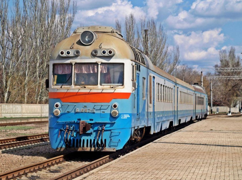 Д1 дизель-поезд Молдова