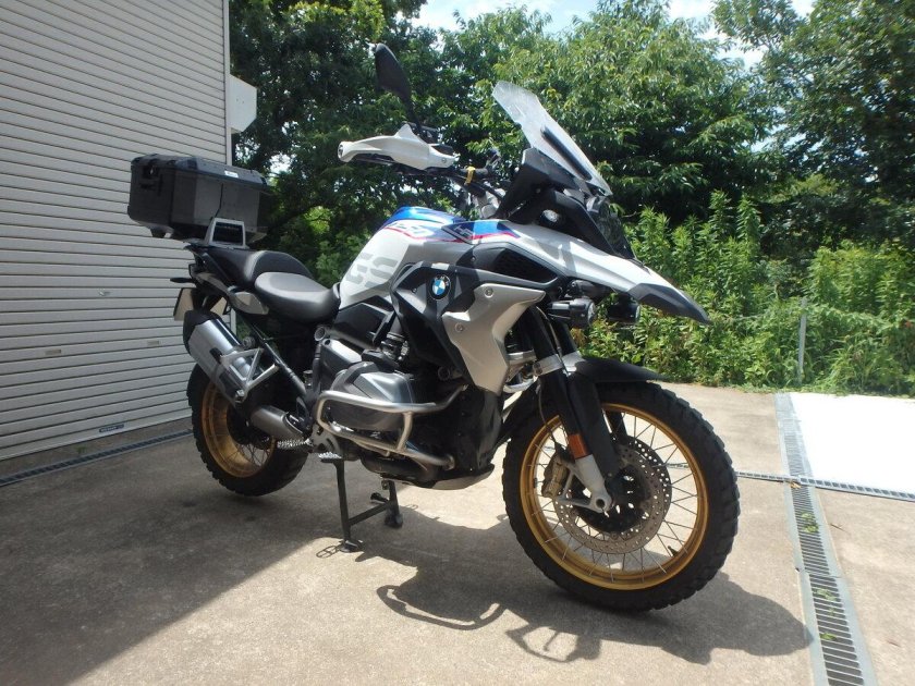 Мотоцикл bmw r1250gs adventure
